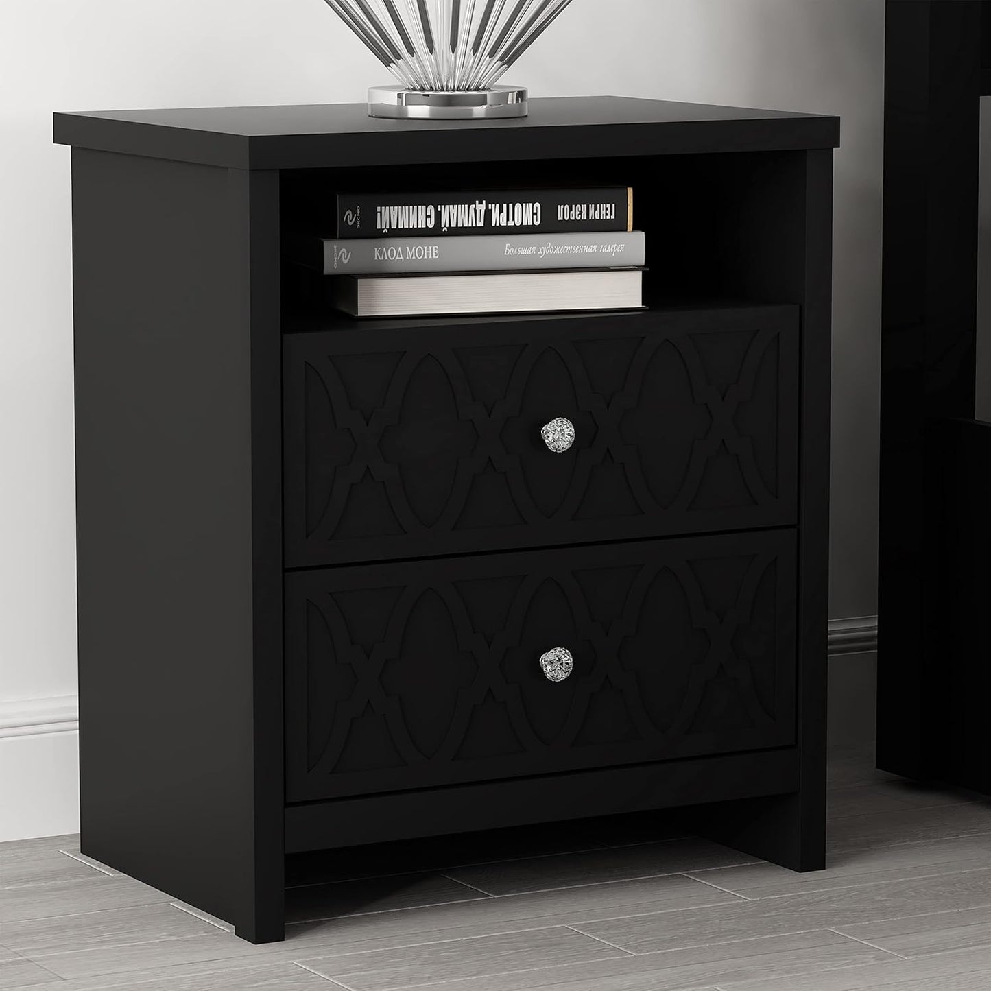 HARLOWIN NIGHTSTAND
