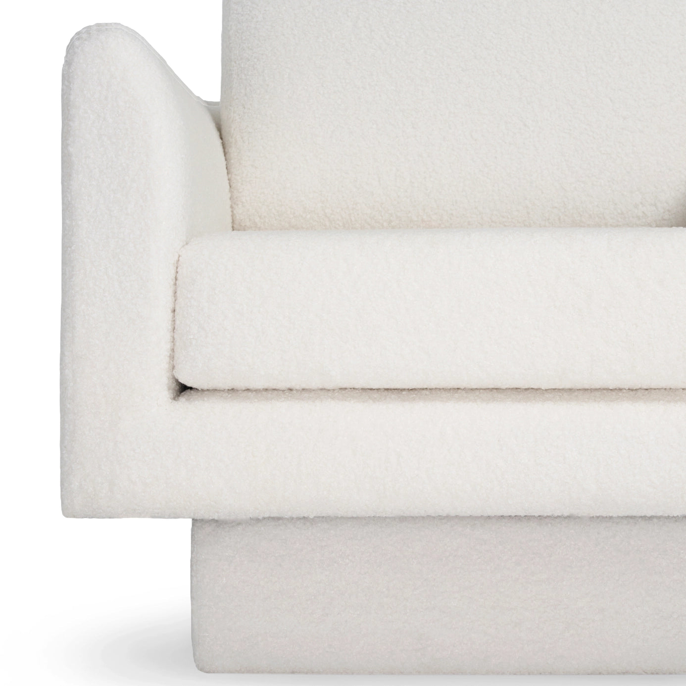 BARRON SWIVEL LOUNGE CHAIR
